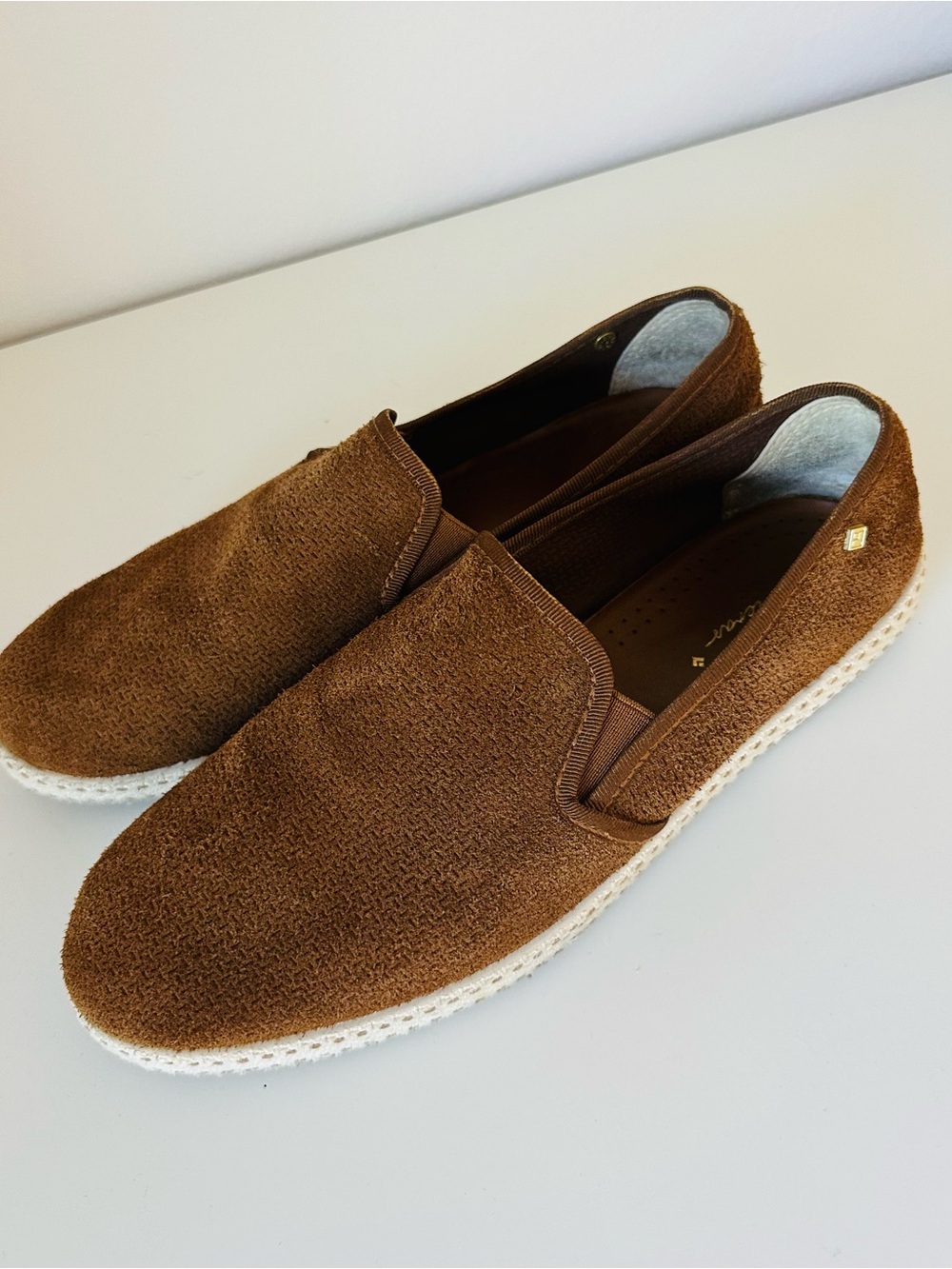 Men's Riviera Classic Slip on brown suede